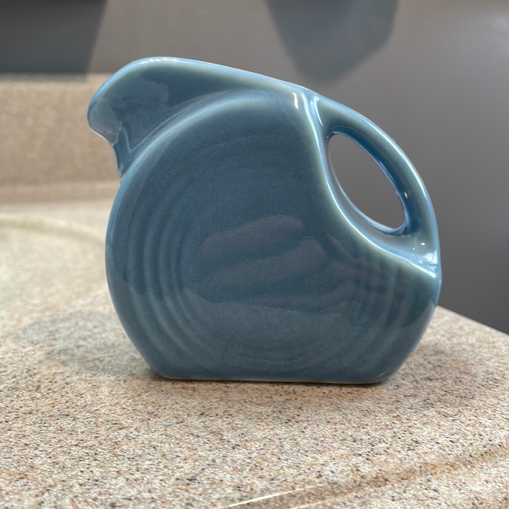 Fiesta mini disc pitcher in periwinkle